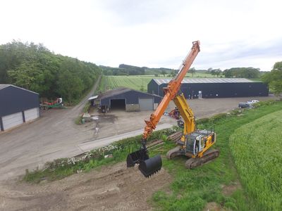 Liebherr 954C with Slide Cab and 32m Teledipper